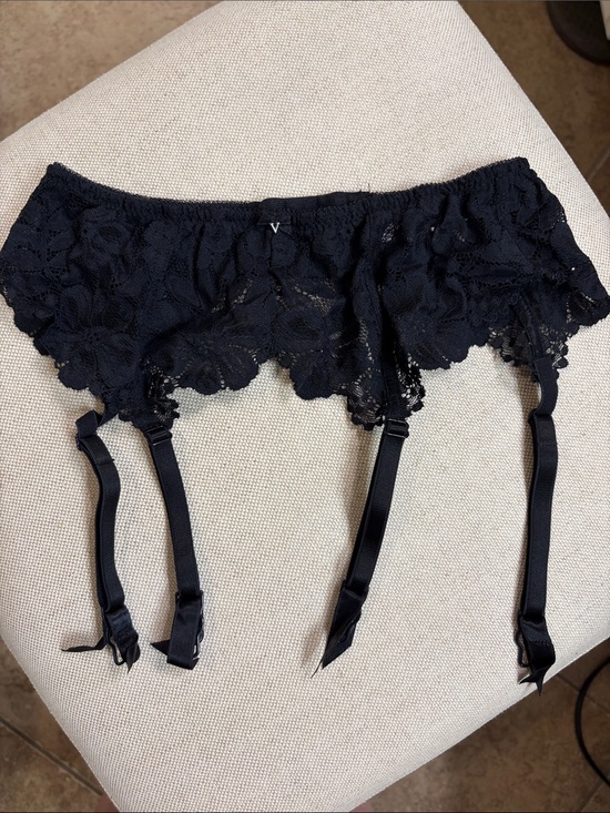 Victoria's Secret Other - Victoria's Secret Black Lace Garter Belt